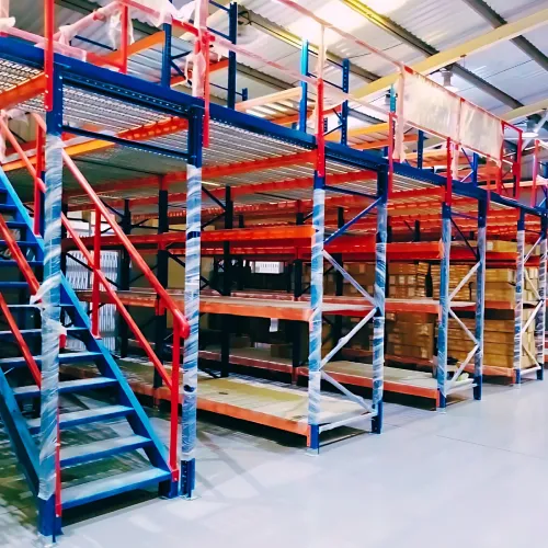 Heavy duty rack supported mezzanine floor
